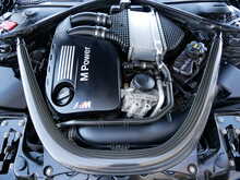BMW M4 3.0 BiTurbo Coupe DCT Auto [421]
