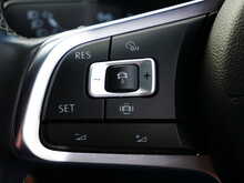 Volkswagen T-Roc 1.6 TDI R-Line SUV, Manual [Euro 6]