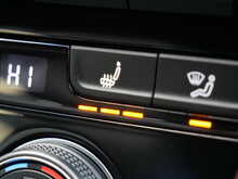 Volkswagen T-Roc 1.6 TDI R-Line SUV, Manual [Euro 6]