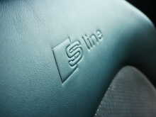 Audi Q3 2.0 TDI S line Plus Quattro, S-Tronic [Euro 6]