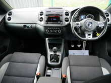 Volkswagen Tiguan 2.0 TDI BlueMotion Tech R-Line