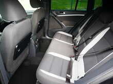 Volkswagen Tiguan 2.0 TDI BlueMotion Tech R-Line