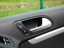 Volkswagen Tiguan 2.0 TDI BlueMotion Tech R-Line