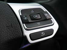 Volkswagen Tiguan 2.0 TDI BlueMotion Tech R-Line