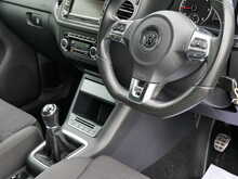 Volkswagen Tiguan 2.0 TDI BlueMotion Tech R-Line