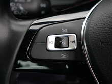 Volkswagen Polo 1.0 TSI SE Hatchback 5dr, Manual [Euro 6]