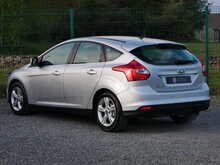 Ford Focus 1.6 Zetec (125) Hatchback, Manual