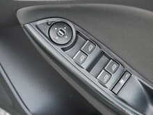 Ford Focus 1.6 Zetec (125) Hatchback, Manual