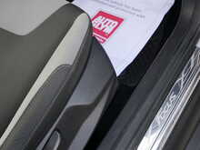 Ford Focus 1.6 Zetec (125) Hatchback, Manual