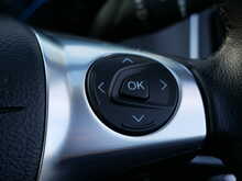 Ford Focus 1.6 Zetec (125) Hatchback, Manual