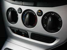 Ford Focus 1.6 Zetec (125) Hatchback, Manual