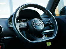 Audi S3 2.0 TFSI Black Edition Sportback, S-Tronic