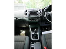 Volkswagen Tiguan 2.0 TDI BlueMotion Tech SE, Manual