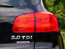 Volkswagen Tiguan 2.0 TDI BlueMotion Tech SE, Manual