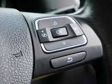 Volkswagen Tiguan 2.0 TDI BlueMotion Tech SE, Manual