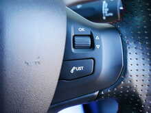 Peugeot 2008 1.2 PureTech GT Line, Manual [Euro 6]