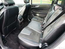 Ford Edge 2.0 TDCi Sport AWD, Powershift