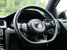 Volkswagen Golf 2.0 TSI BlueMotion Tech R Hatchback, Manual