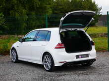 Volkswagen Golf 2.0 TSI BlueMotion Tech R Hatchback, Manual