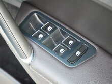 Volkswagen Golf 2.0 TSI BlueMotion Tech R Hatchback, Manual