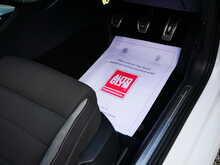 Volkswagen Golf 2.0 TSI BlueMotion Tech R Hatchback, Manual