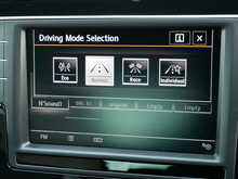 Volkswagen Golf 2.0 TSI BlueMotion Tech R Hatchback, Manual