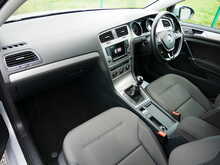 Volkswagen Golf 1.6 TDI BlueMotion Tech Match