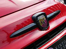 Abarth 595 1.4 T-Jet Hatchback, S/A [Auto]