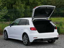 Audi A3 2.0 TDI S line Sportback, Manual [Euro 6]