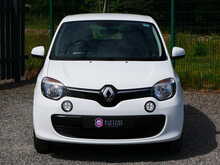 Renault Twingo 1.0 SCe Play Hatchback, Manual