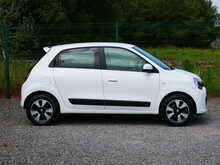 Renault Twingo 1.0 SCe Play Hatchback, Manual