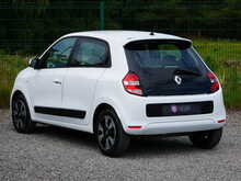 Renault Twingo 1.0 SCe Play Hatchback, Manual