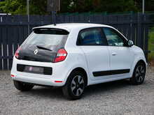 Renault Twingo 1.0 SCe Play Hatchback, Manual