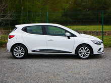 Renault Clio 1.2 16v Dynamique Nav Hatchback, Manual