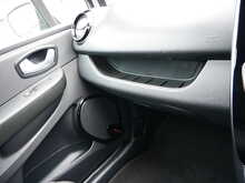 Renault Clio 1.2 16v Dynamique Nav Hatchback, Manual