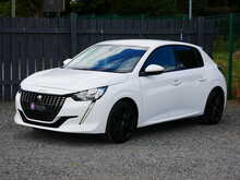 Peugeot 208 1.2 PureTech Allure, Manual