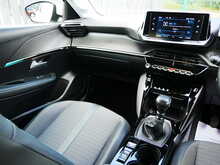 Peugeot 208 1.2 PureTech Allure, Manual