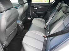 Peugeot 208 1.2 PureTech Allure, Manual