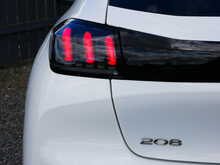 Peugeot 208 1.2 PureTech Allure, Manual