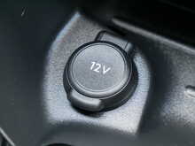 Peugeot 208 1.2 PureTech Allure, Manual