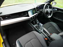 Audi A1 1.0TFSI 30 S line Sportback, S-Tronic