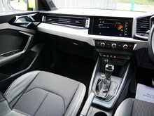 Audi A1 1.0TFSI 30 S line Sportback, S-Tronic