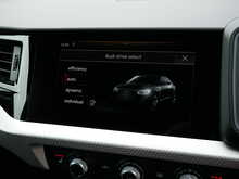 Audi A1 1.0TFSI 30 S line Sportback, S-Tronic
