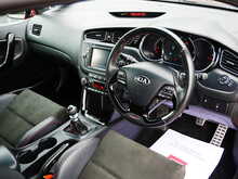 Kia ProCeed 1.6T-GDi GT Tech 3dr Hatchback, Manual