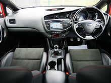 Kia ProCeed 1.6T-GDi GT Tech 3dr Hatchback, Manual