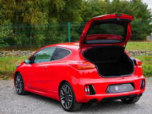 Kia ProCeed 1.6T-GDi GT Tech 3dr Hatchback, Manual
