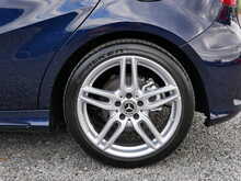 Mercedes-Benz A Class 2.1 A200d AMG Line Hatchback, 7G-DCT