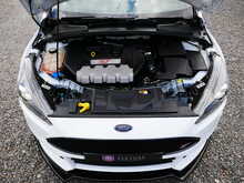 Ford Focus 2.0T EcoBoost ST-3 Hatchback, Manual