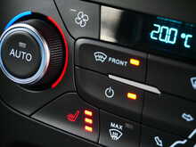 Ford Focus 2.0T EcoBoost ST-3 Hatchback, Manual