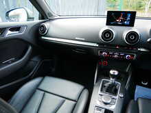 Audi S3 2.0 TFSI Quattro, Hatchback, Manual
